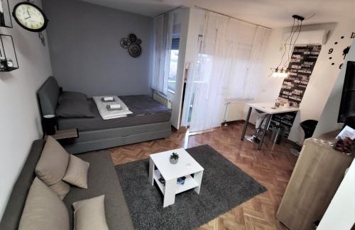 Osijek Apartamento | TIME KEEPER - SELF check in