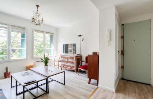 Rueil-Malmaison Apartamento | Time of travel