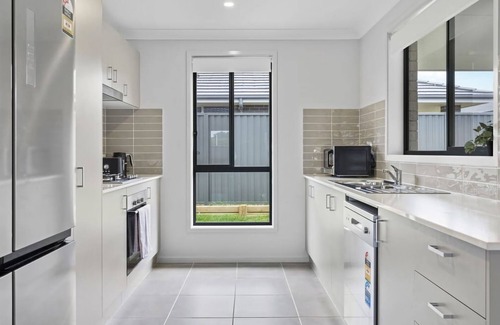 Cessnock Casa | Time Out Beautifully decorated new home