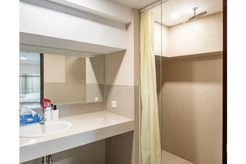Tangerang Apartamento | Time Suit Cozy loft with WiFi and pool