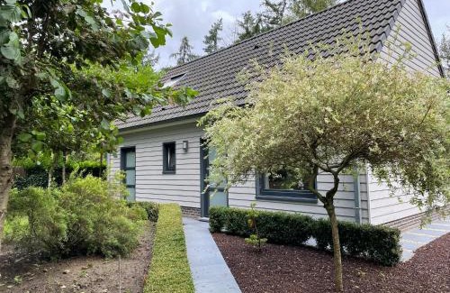 Knesselare Casa | Time To