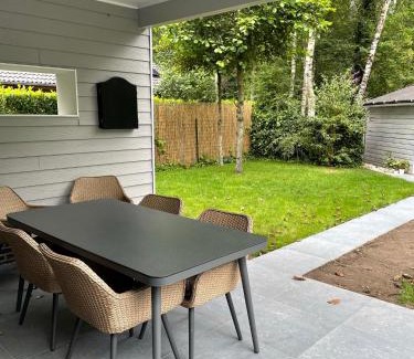 Knesselare Casa | Time To
