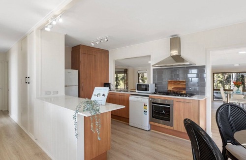 Beachmere Casa | Time to Drift, Time to Reset