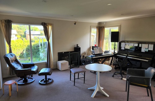 Leamington Casa | Time to unwind