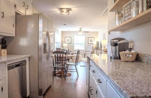Afton Casa | Time to Wine Down - Family Home