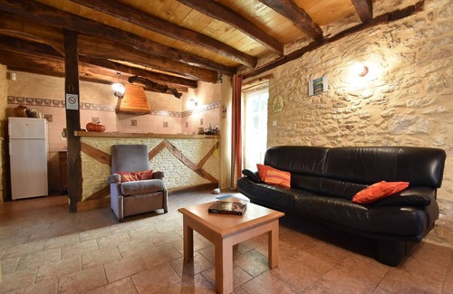Saint-Leon-sur-Vezere Casa | Casa cerca del bosque St. Léon-sur-Vézère
