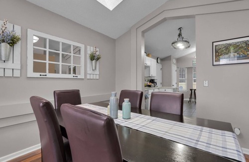 Richmond Hill Casa | Timeless Charm at The Richmond Hearth