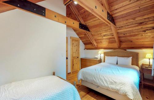 Tahoma Casa | Timeless in Tahoma