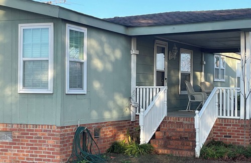 Vienna Casa | Times Past Ranch House with Ramp and Kid/Pet Friendly
