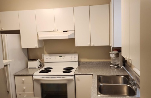 West End Hotel | Times Square Suites Hotel