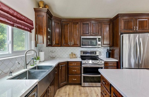 Orem Casa | Timp Retreat | EV | Free Massage* | Backyard