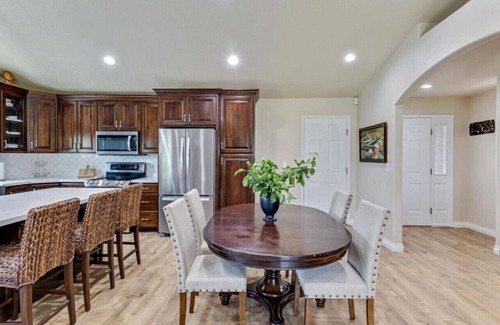 Orem Casa | Timp Retreat | EV | Free Massage* | Backyard