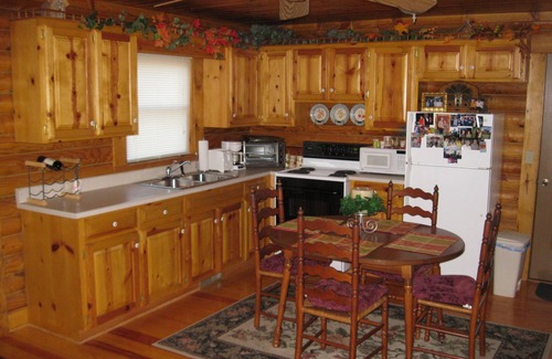 Lynn Cabina | Tim’s Cabin on Melrose Mountain