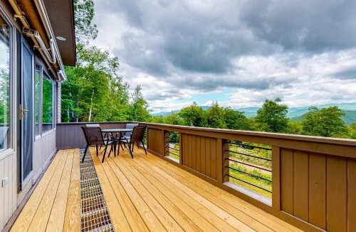 Jackson Casa | Tin Mountain Treetops Time
