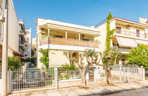 Glyfada Apartamento | Tinas Cosy Apartment