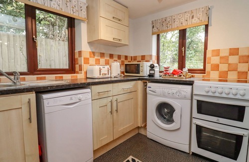Wraxall Cabaña | TINKLETOD, romantic, character holiday cottage in Nailsea