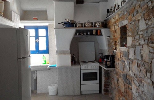 Megas Yialos-Nites Cabaña | Casa rural tradicional Tinos en un pueblo auténtico