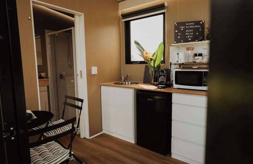 Alloway Casa | Tiny Al'Molokai by Tiny Away
