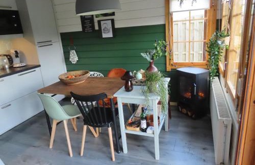 Tzummarum Casa | Tiny Botanic House