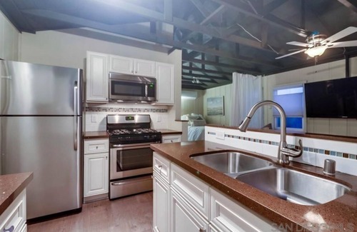 Stockton Casa | Golden Hill Studio canyon house 1 milla al centro de la ciudad