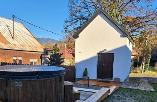Liptovsky Trnovec Casa | Tiny Cottage Slovakia