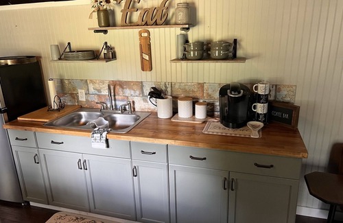 La Crosse Cabina | Tiny Farmhouse on the Grove