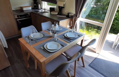 Wemding Casa | Tiny Haus am Waldsee by Interhome