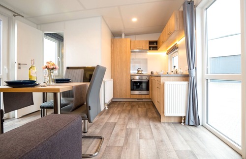Wildenranna Casa | Tiny Home 'Ferdl' con vistas a la montaña, jardín privado y Wi-Fi