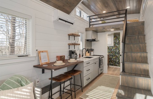 Laurelville Casa | Tiny Home fire pit + hot tub + community game room