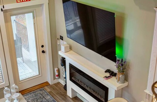 Menlo Casa | Tiny Home near Little River & Mentone - Alkebulan