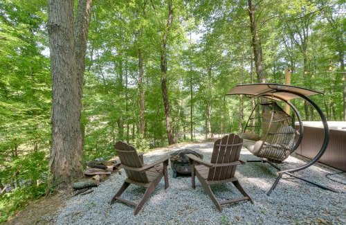Loudonville Apartamento | Tiny Home with Hot Tub By Mohican State Park!