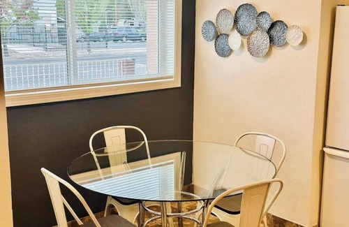 Old Southwest Casa | Tiny Homey Summary: T