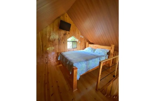 Fraijanes Cabina | Tiny house close to Poas Volcano