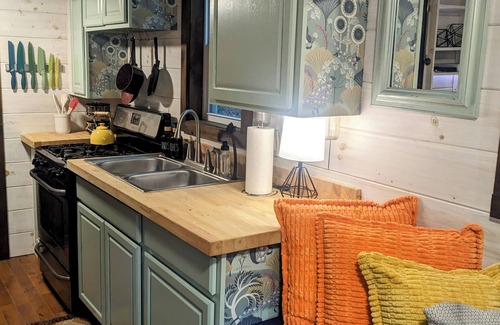 Chattanooga Cabina | Tiny House~Creeks & River Nearby