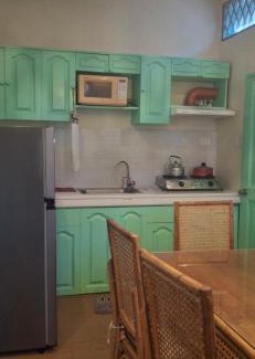 Puerto Princesa City Centre Apartamento | Tiny house in city proper