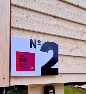 Central Interlaken Apartamento | Tiny House Pop Up Hotel Des Alpes Interlaken