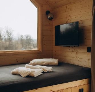 Nove Hrady Casa | Tiny house s vyhřívacím koupacím sudem