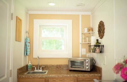 Athens Casa | Tiny House | Strouds Run| Lake | Kayak-Hike- Bike