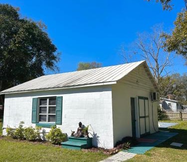 Zephyrhills West Apartamento | Tiny house