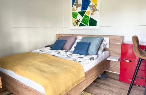 Turany Apartamento | Tiny House with Mountain Views