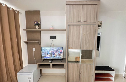 Surabaya Apartamento | Tiny Studio with Pool View at Taman Melati Surabaya Apartment