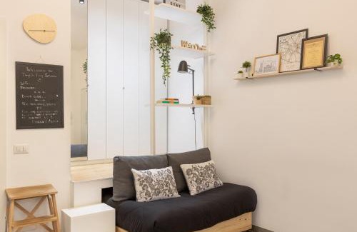 Porta Venezia Apartamento | Tiny & Tidy Studio in the key area of Milan