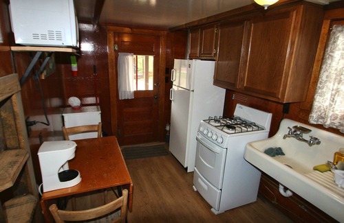 Estes Park Cabina | Tiny Town Cabins