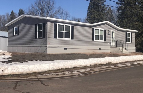 Montreal Casa | Tiny’s Retirement Home near the trails