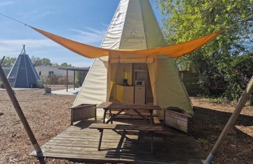 Sallertaine Otro | Tipi Les P'tites Maisons dans la Prairie