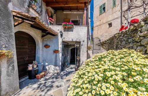 Carbuta Casa | Tipica casa antica ligure – Ca' del Ciliegio