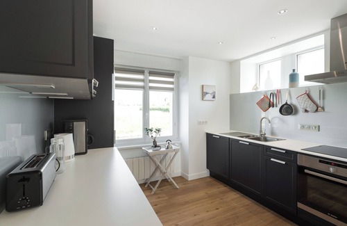 Pouldreuzic Casa | Tipoz'immo-sea view house with pedestrian access - enclosed garden