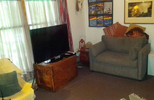 Winamac Cabina | TIPPECANOE ROOM Individual Rental