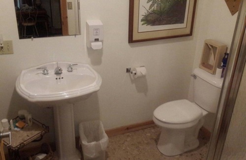 Winamac Cabina | TIPPECANOE ROOM Individual Rental