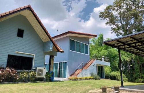 Khanong Phra Casa | Tiptara House khaoyai